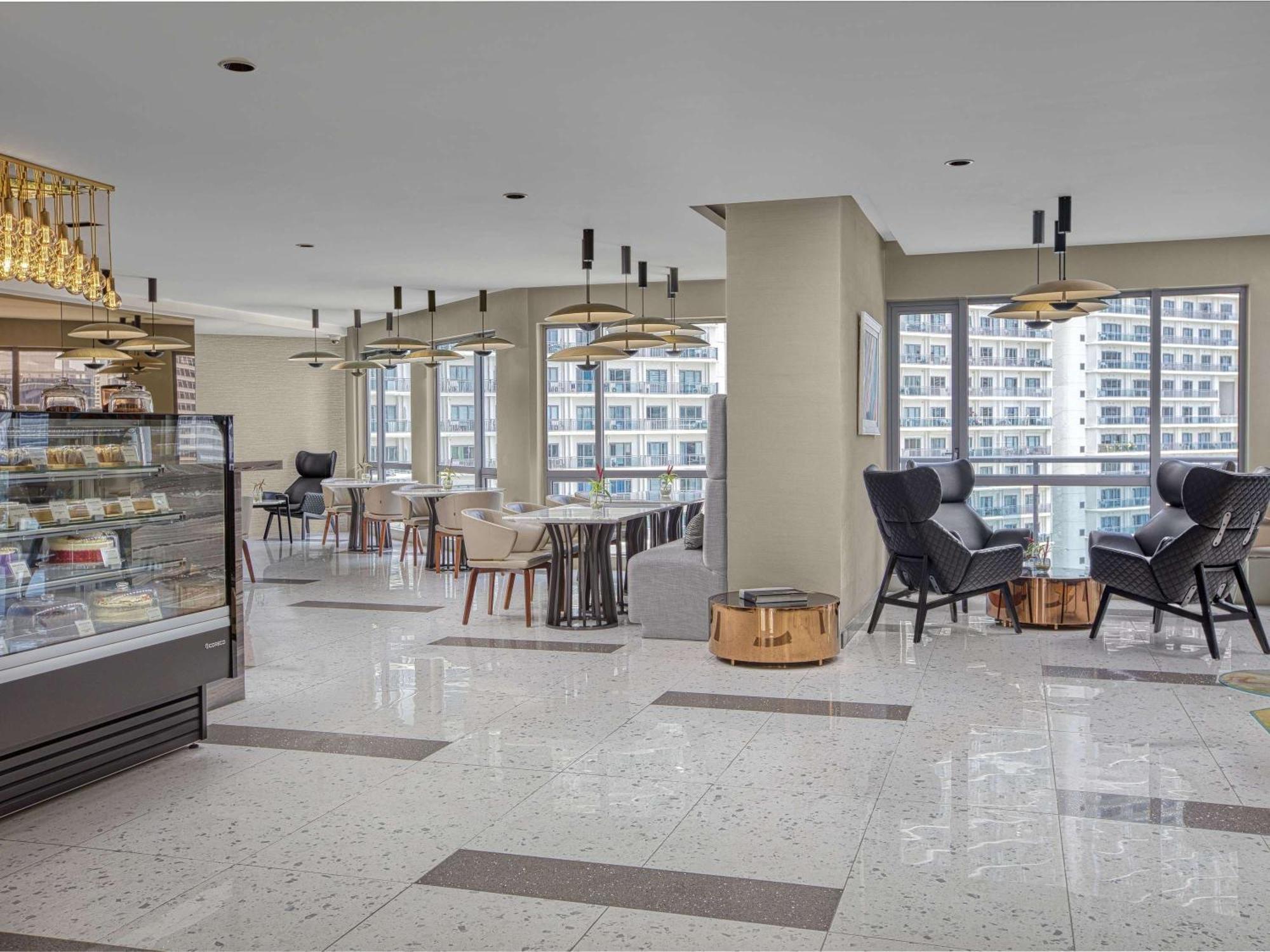 Novotel Suites Manila At Acqua Mandaluyong Εξωτερικό φωτογραφία